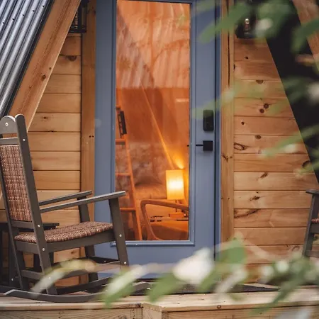 Appartamento Blue Brambler Glamping A-Frame Rockbridge Esterno foto