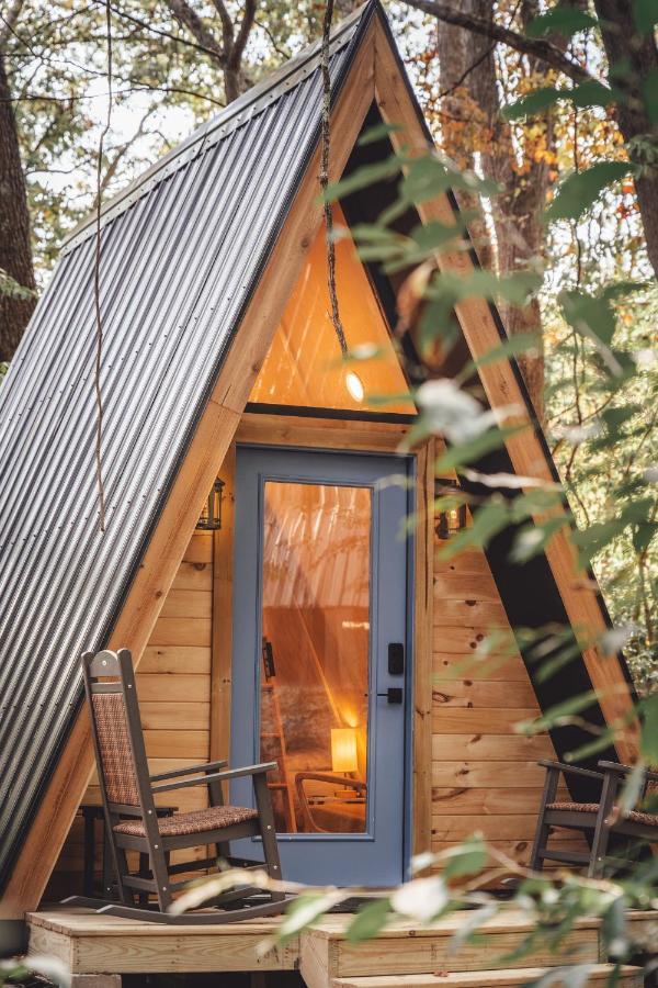 Blue Brambler Glamping A-frame Apartment