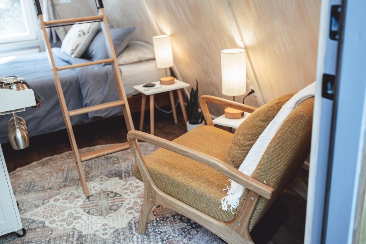 Apartment Blue Brambler Glamping A-frame Rockbridge