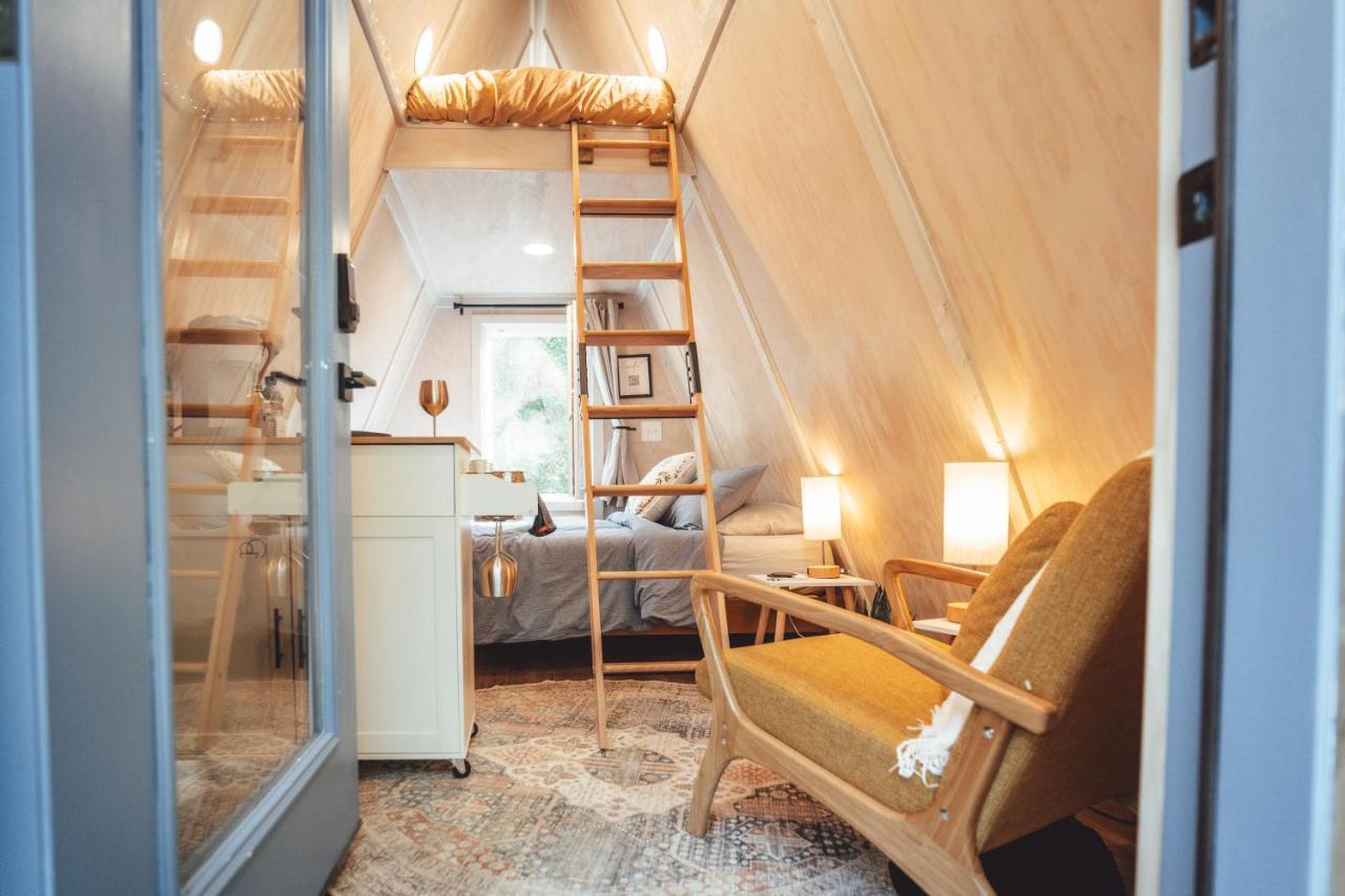 Apartment Blue Brambler Glamping A-frame