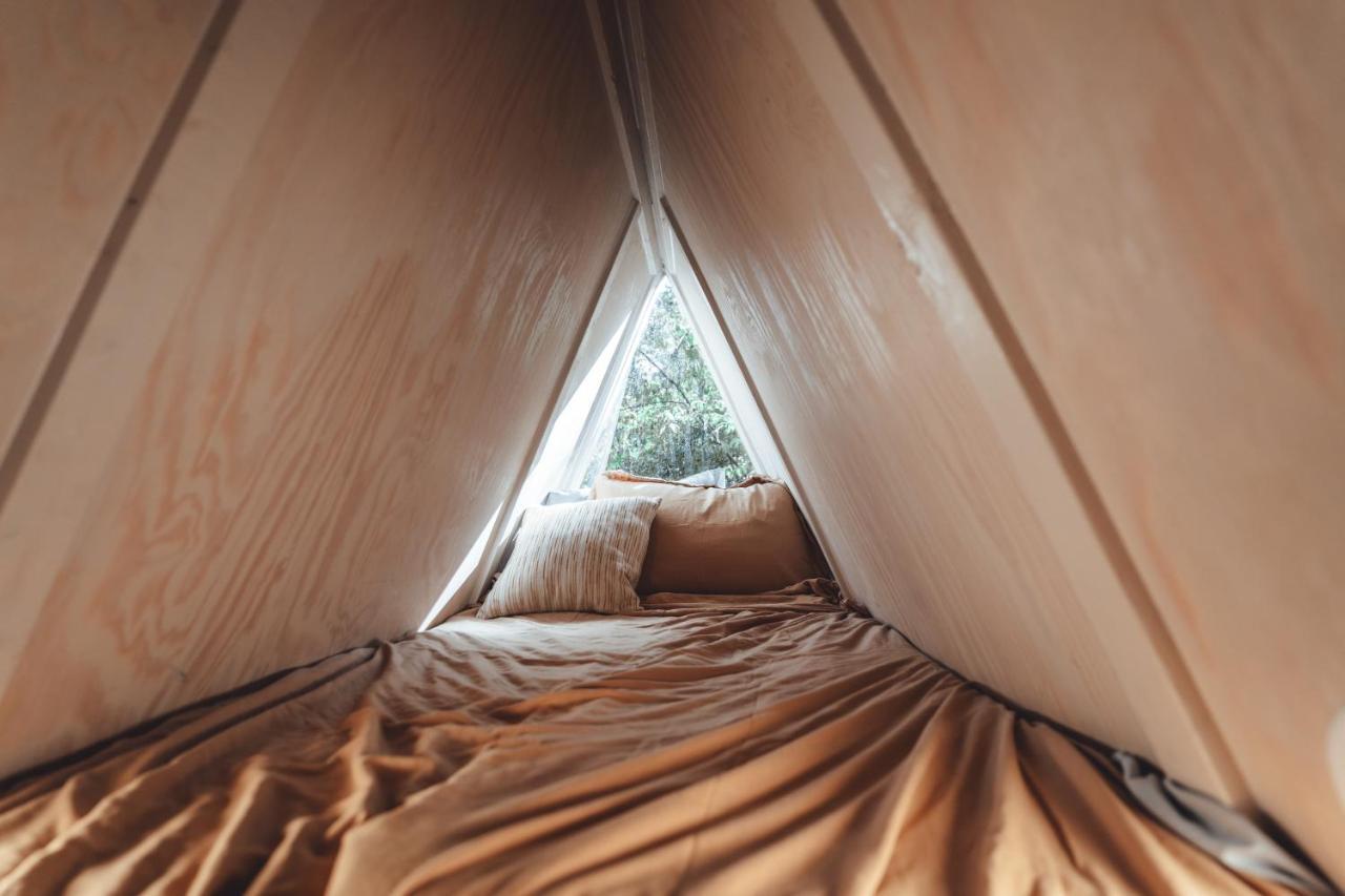 Blue Brambler Glamping A-frame Apartment