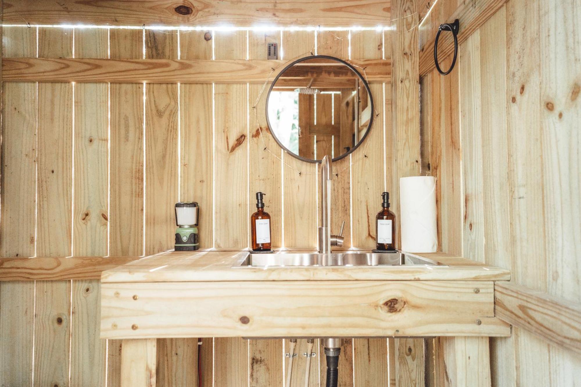 Apartment Blue Brambler Glamping A-frame *