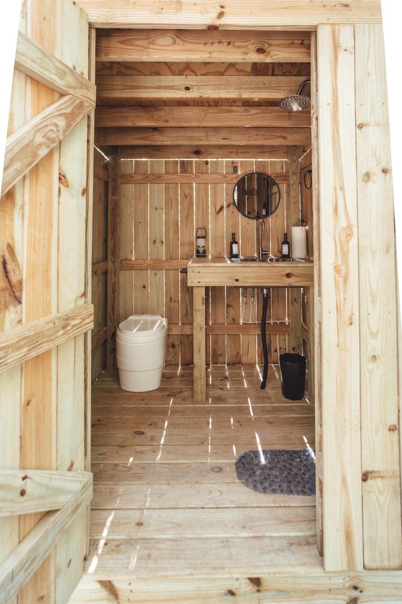 Blue Brambler Glamping A-frame Apartment Rockbridge